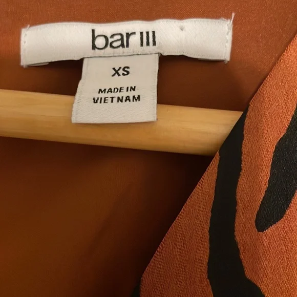 NWT Bar III - Animal Tiger Print Long Sleeve Midi Dress - Size XS - Picture 6 of 13